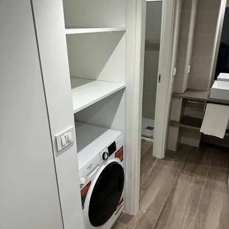 Luxury Ely Апартаменты